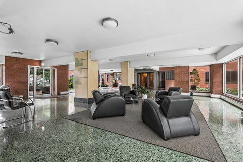 Tiny photo for 5052 N Marine Drive #D3, Chicago, IL 60640 (MLS # 12735410)