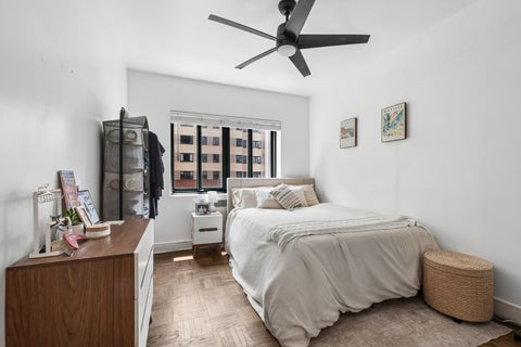 Tiny photo for 5052 N Marine Drive #D3, Chicago, IL 60640 (MLS # 12735410)