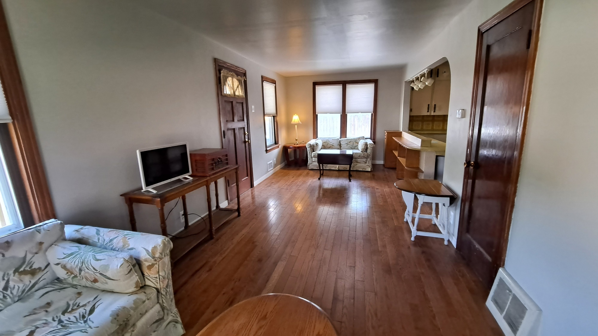310 N LaSalle Avenue