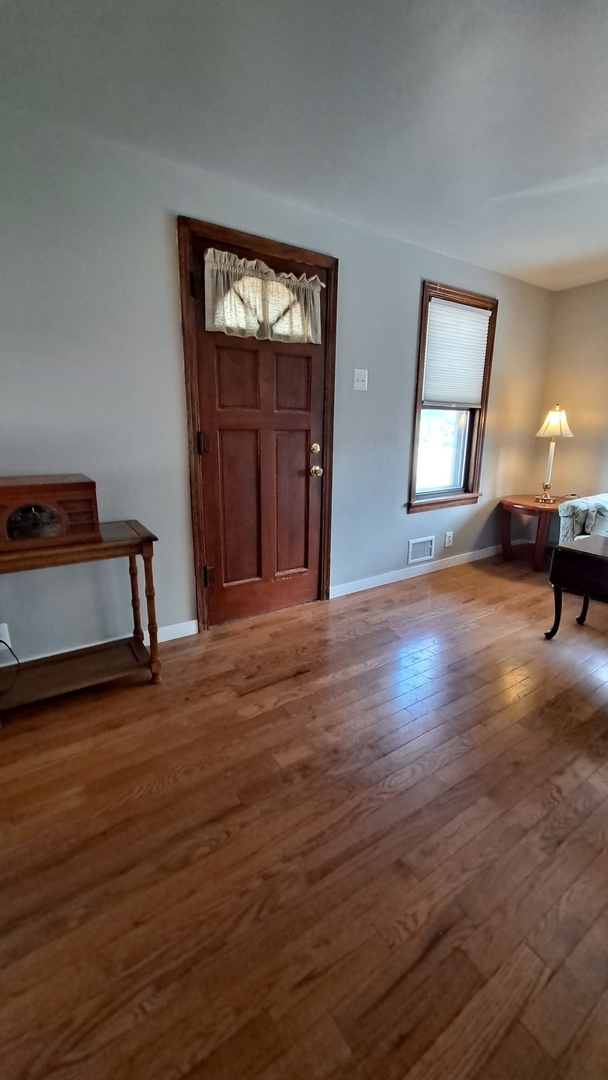310 N LaSalle Avenue