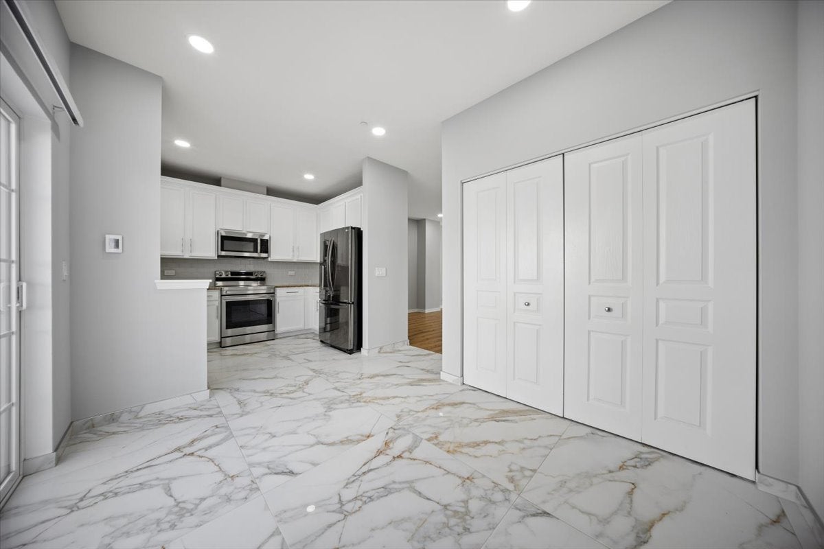 1244 Evergreen Avenue