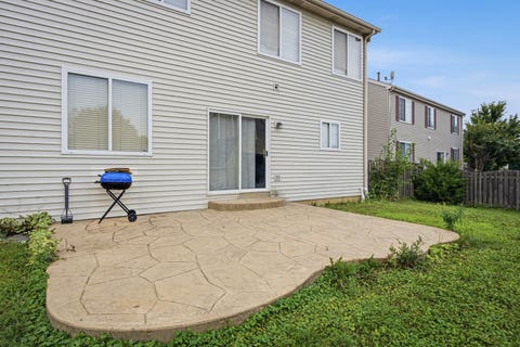 Tiny photo for 702 Silver Leaf Court, Joliet, IL 60431 (MLS # 12726701)