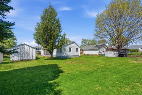 Tiny photo for 620 N Meadow Street, Geneseo, IL 61254 (MLS # 12626420)
