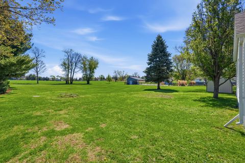 Tiny photo for 620 N Meadow Street, Geneseo, IL 61254 (MLS # 12626420)