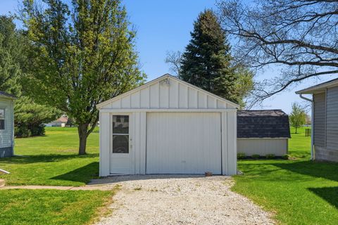 Tiny photo for 620 N Meadow Street, Geneseo, IL 61254 (MLS # 12626420)