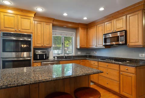 Tiny photo for 1129 Tamarack Lane, Libertyville, IL 60048 (MLS # 12658965)