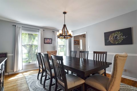 Tiny photo for 1129 Tamarack Lane, Libertyville, IL 60048 (MLS # 12658965)