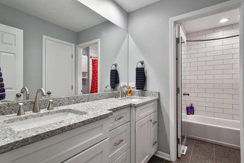 Tiny photo for 1129 Tamarack Lane, Libertyville, IL 60048 (MLS # 12658965)