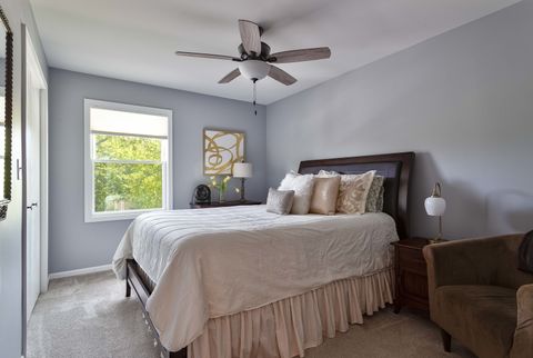 Tiny photo for 1129 Tamarack Lane, Libertyville, IL 60048 (MLS # 12658965)