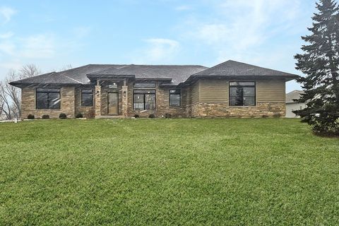 1979 Red Oak Lane Spring Grove IL 60081