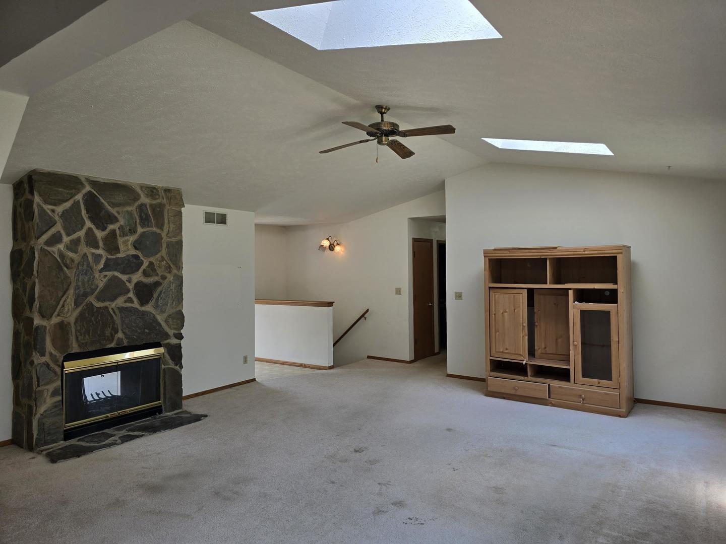 6918 Saladino Drive