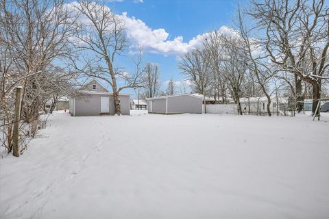 Tiny photo for 514 S Maple Street, Farmer City, IL 61842 (MLS # 12546279)