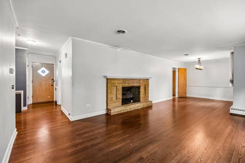 Tiny photo for 1620 Courtland Avenue, Park Ridge, IL 60068 (MLS # 12688370)