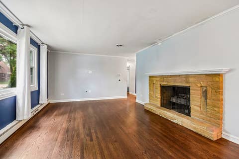 Tiny photo for 1620 Courtland Avenue, Park Ridge, IL 60068 (MLS # 12688370)