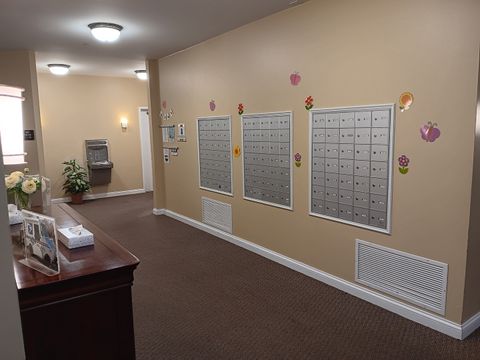 Tiny photo for 801 N Mclean Boulevard #122, Elgin, IL 60123 (MLS # 12490756)
