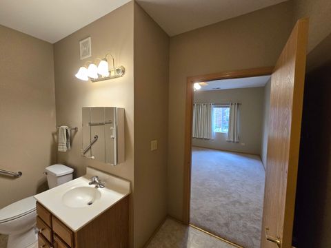 Tiny photo for 801 N Mclean Boulevard #122, Elgin, IL 60123 (MLS # 12490756)