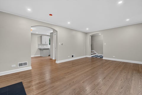 Tiny photo for 519 Uvedale Road, Riverside, IL 60546 (MLS # 12787519)