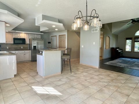 Tiny photo for 1103 Parkview Drive, Rock Falls, IL 61071 (MLS # 12494374)