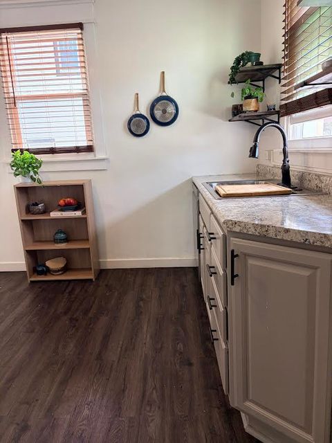 Tiny photo for 1517 E Olive Street, Bloomington, IL 61701 (MLS # 12622107)