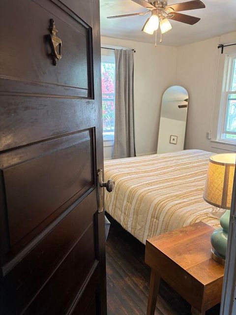 Tiny photo for 1517 E Olive Street, Bloomington, IL 61701 (MLS # 12622107)