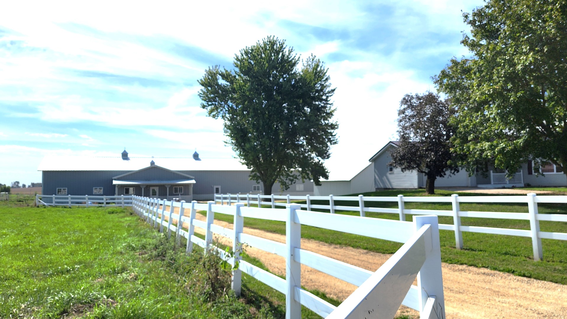 6079 Manchester Road