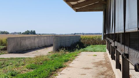 Tiny photo for 6079 Manchester Road, Poplar Grove, IL 61065 (MLS # 12500141)