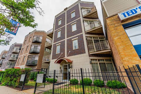 Tiny photo for 7930 W Grand Avenue #3W, Elmwood Park, IL 60707 (MLS # 12725643)