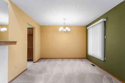 Tiny photo for 2005 Eagle Ridge Court #D, Urbana, IL 61802 (MLS # 12662105)