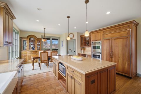 Tiny photo for 850 N Bradley Road, Lake Forest, IL 60045 (MLS # 12614690)