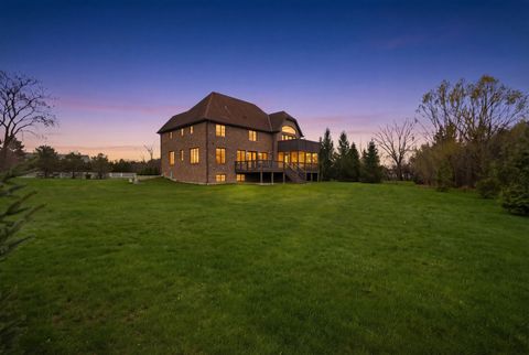 Tiny photo for 850 N Bradley Road, Lake Forest, IL 60045 (MLS # 12614690)