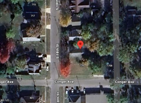 Tiny photo for 724 S 18th Street, Mt Vernon, IL 62864 (MLS # 12558855)