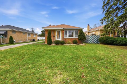 Tiny photo for 1542 Homestead Road, La Grange Park, IL 60526 (MLS # 12523649)