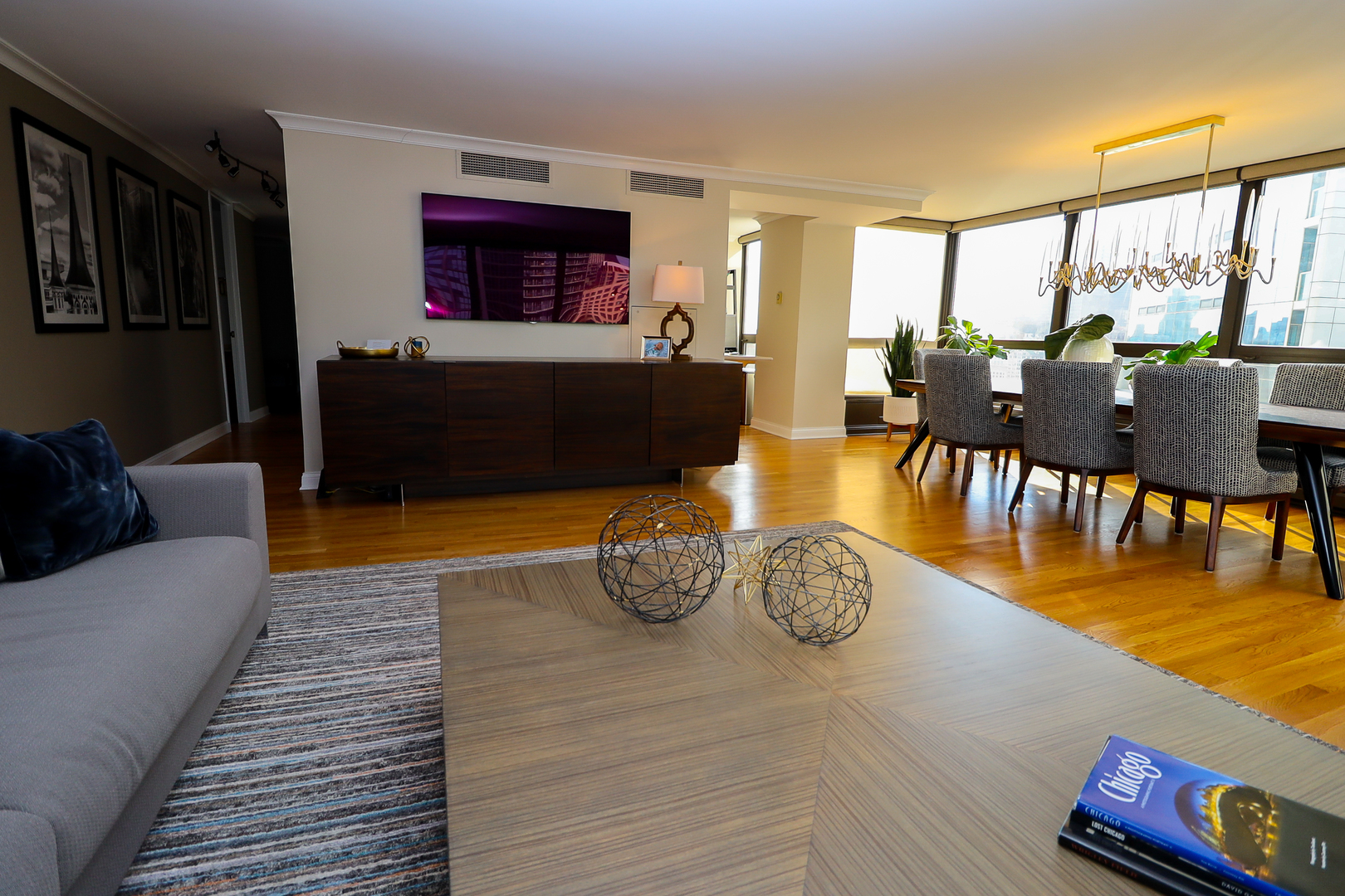 360 E Randolph Street 2205