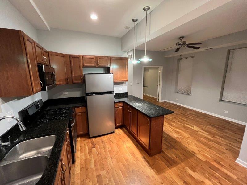 2249 S BELL Avenue 1R