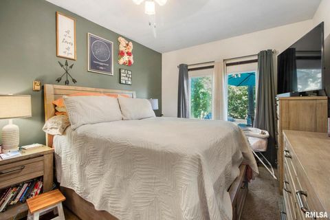 Tiny photo for 16042 Ralls Grove Road, Creal Springs, IL 62922 (MLS # QC4267356)