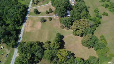 Tiny photo for 16042 Ralls Grove Road, Creal Springs, IL 62922 (MLS # QC4267356)