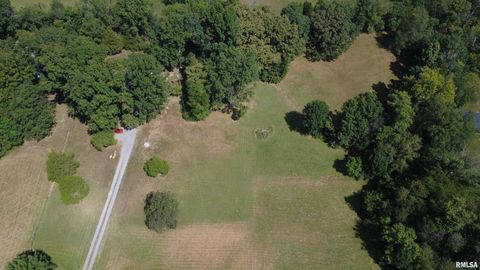 Tiny photo for 16042 Ralls Grove Road, Creal Springs, IL 62922 (MLS # QC4267356)