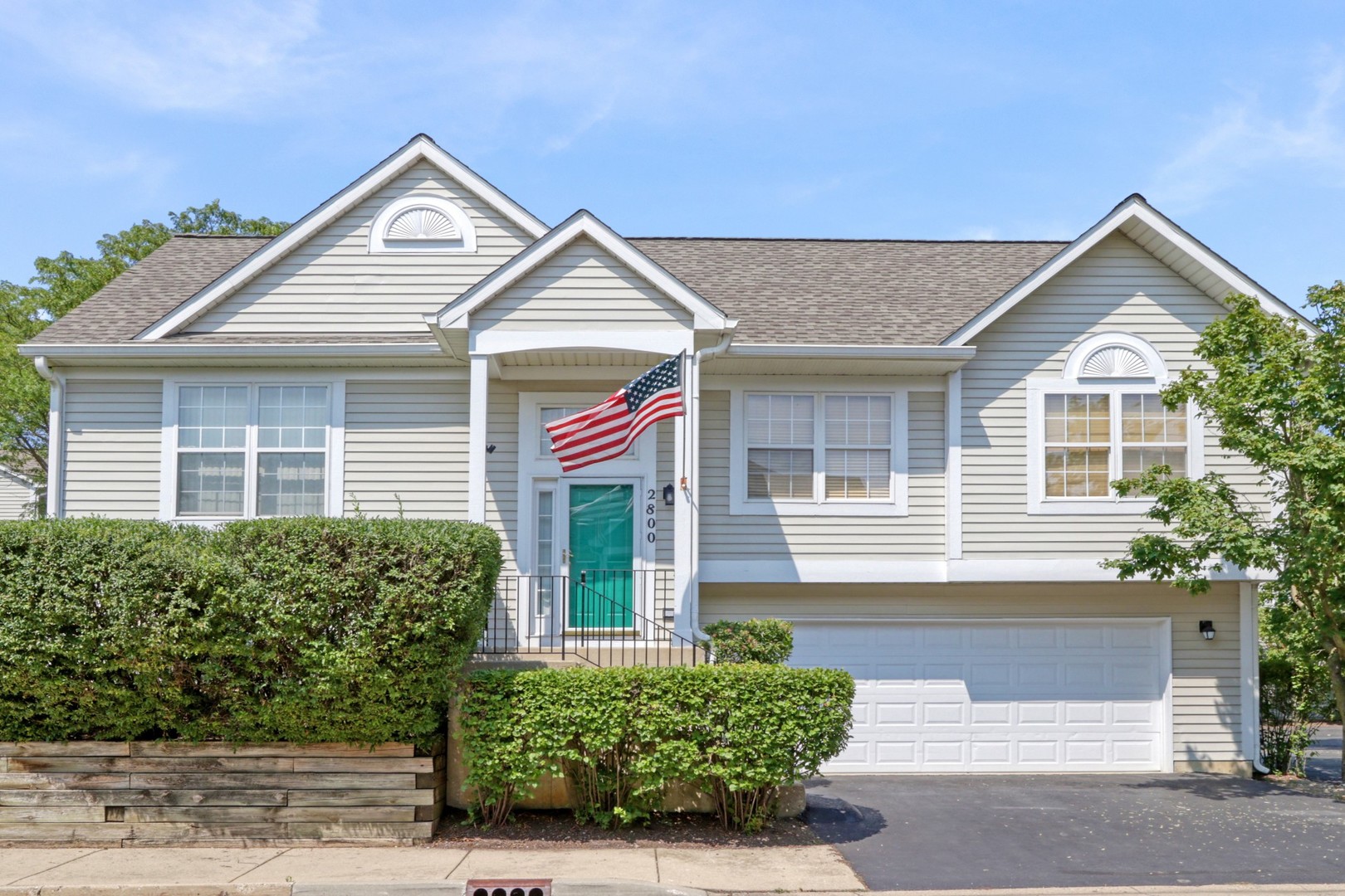 View Aurora, IL 60504 townhome