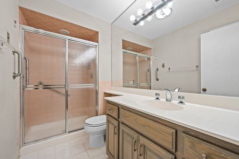 Tiny photo for 1125 Lake Cook Road #405, Northbrook, IL 60062 (MLS # 12524296)