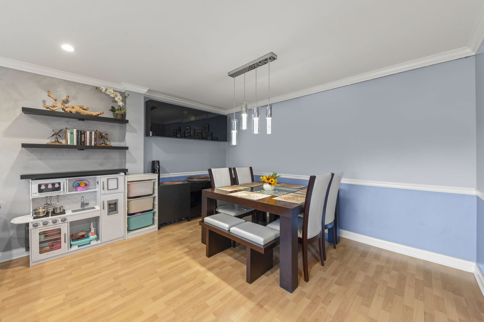 1101 S Hunt Club Drive 414