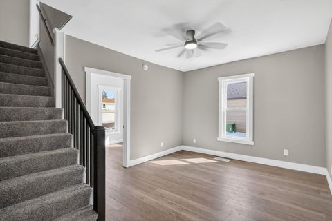 Tiny photo for 2929 N. 3rd Street, Clinton, IA 52732 (MLS # 12598277)