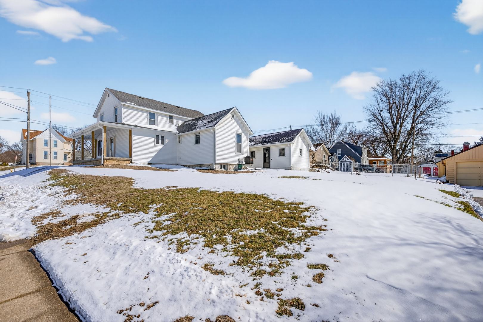 2929 N. 3rd Street