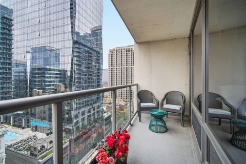 Tiny photo for 100 E 14TH Street #1209, Chicago, IL 60605 (MLS # 12694489)