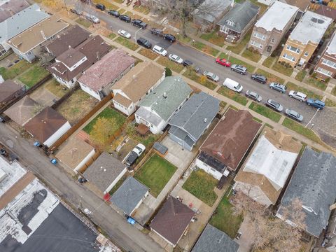 Tiny photo for Chicago, IL 60651 (MLS # 12520738)