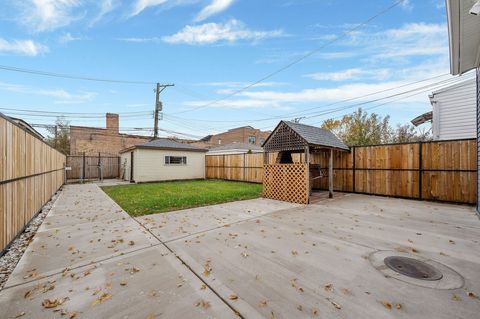 Tiny photo for Chicago, IL 60651 (MLS # 12520738)
