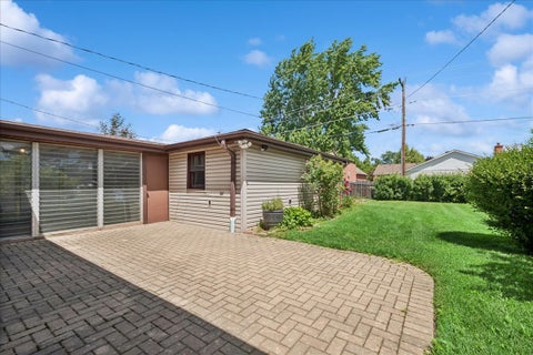 Tiny photo for 5832 Capulina Avenue, Morton Grove, IL 60053 (MLS # 12672980)