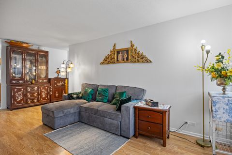 Tiny photo for 5100 N Marine Drive #17L, Chicago, IL 60640 (MLS # 12532573)