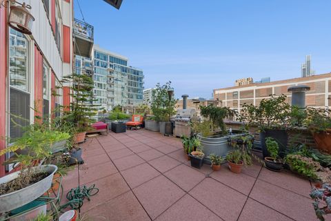 Tiny photo for 1631 S Michigan Avenue #410, Chicago, IL 60616 (MLS # 12467786)