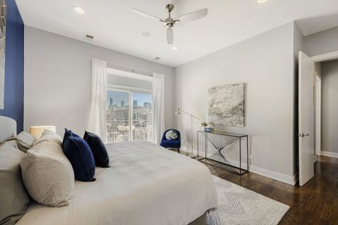 Tiny photo for 815 N Ashland Avenue #4N, Chicago, IL 60622 (MLS # 12546344)