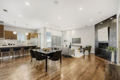 Tiny photo for 815 N Ashland Avenue #4N, Chicago, IL 60622 (MLS # 12546344)